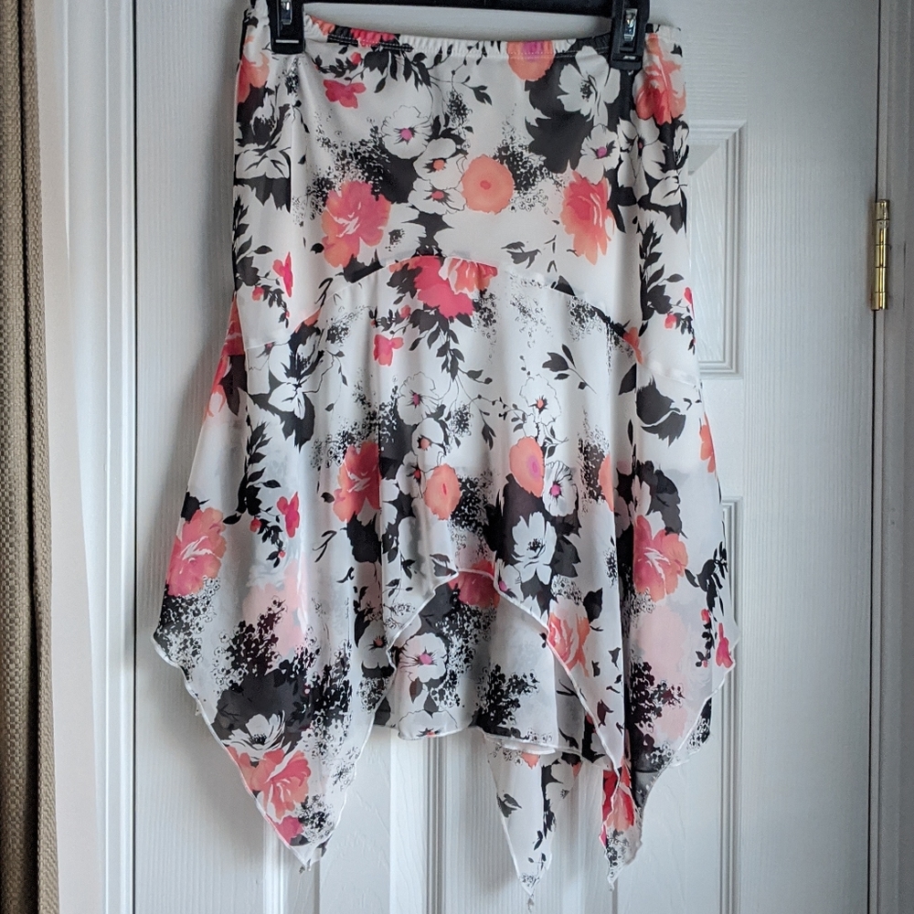Vintage y2k Asymmetrical skirt